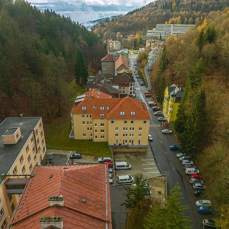 Apartman Claudia - Rezidence K Lanovce Яхимов Экстерьер фото